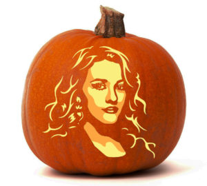 Kat-Dennings-pumpkin